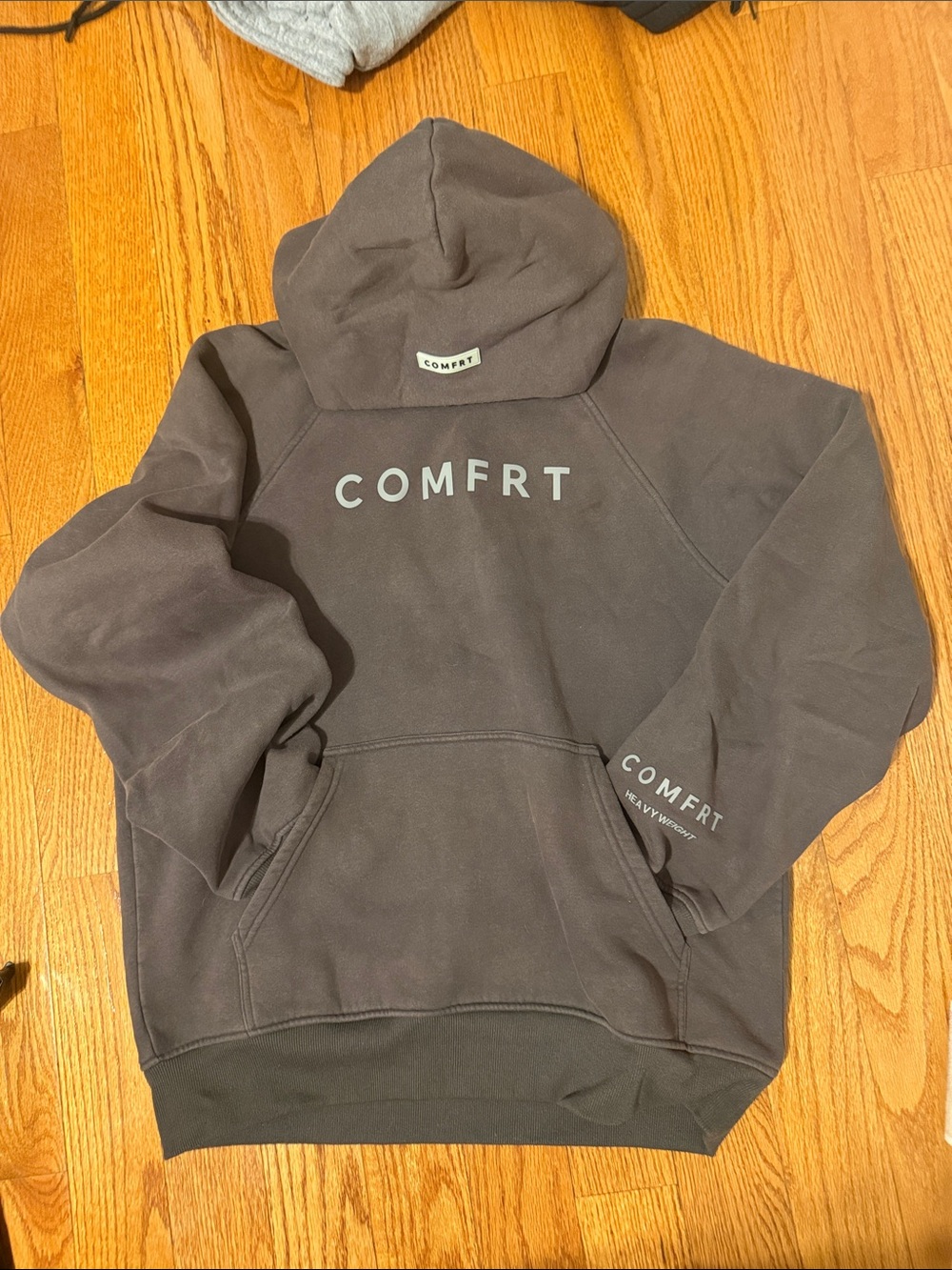 Men's Charcoal Comfrt Tranquil Hoodie